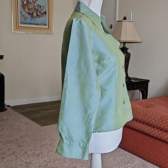 Vintage Worthington 100% silk blouse - Picture 3 of 10